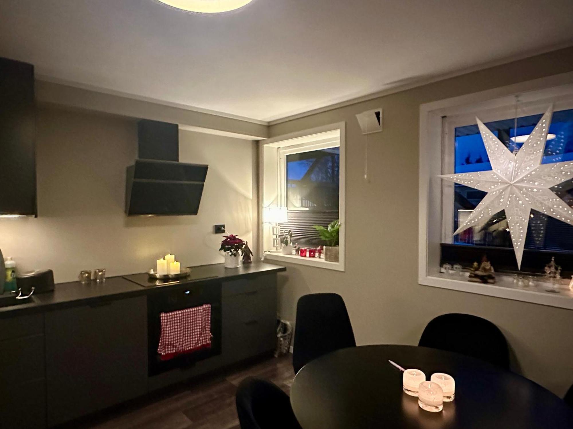 Your Home Away From Home, Apartment 1 トロムソ エクステリア 写真
